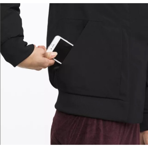 Lululemon Winter Bomber Warrior Parka Black sz.4 - Picture 5 of 13